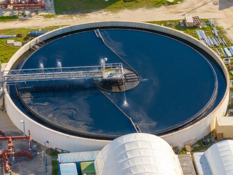 Bombas dosificadoras: Claves para el tratamiento de agua y cloración precisa
