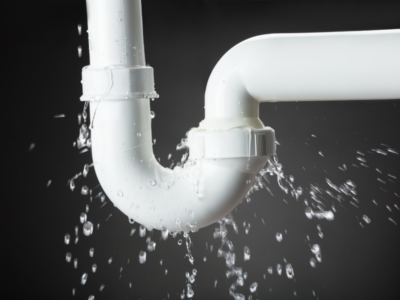 Comment détecter et réparer les fuites d'une pompe à eau